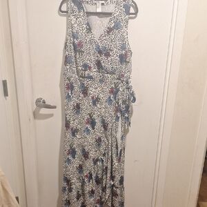 Floral Sleeveless Wrap Dress